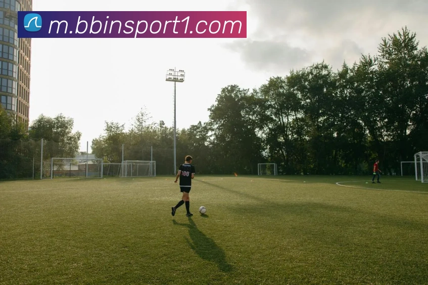 卡登家门口成观众4队无人问津谁将成为最惨球队2人主场喜获MVP